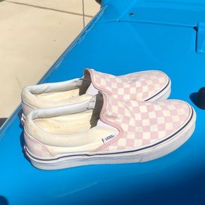 Vans size 9 in women’s. Pink checkered. Used